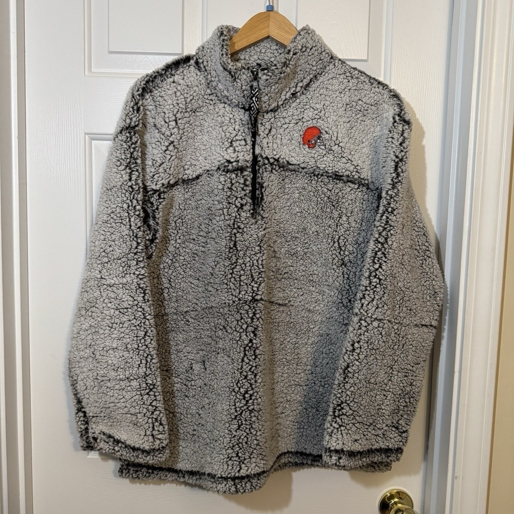 NFL Apparel Women's Cleveland Browns Sherpa Quarter Zip Pullover Jacket Large‎